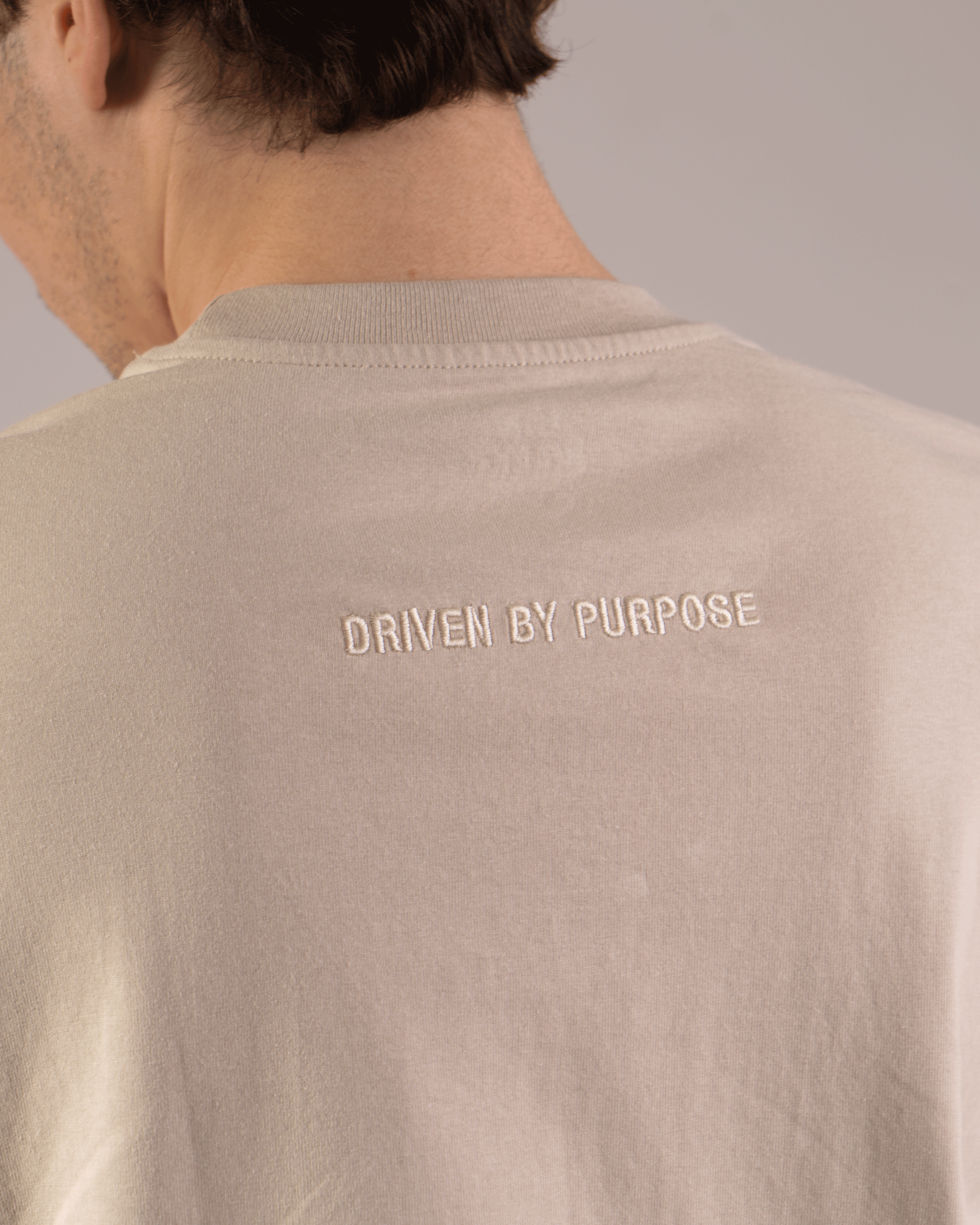 MEN'S COURT CLASSICS OG TEE - SAND