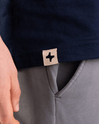 WOMEN'S COURT CLASSICS OG TEE - NAVY