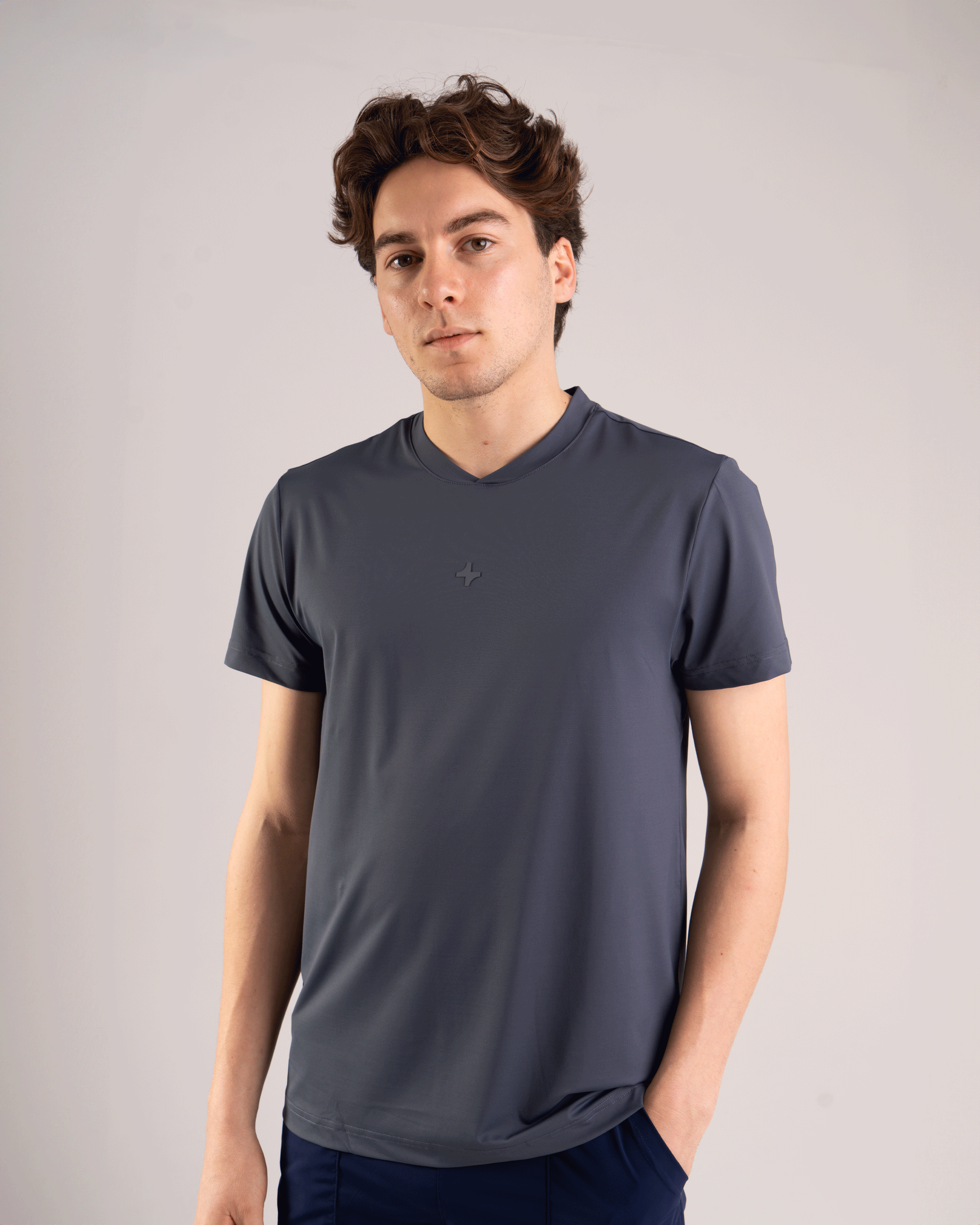 PERFORMANCE TEE V.1 - GREY