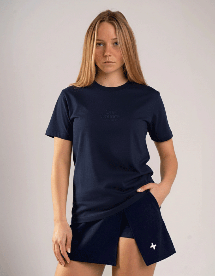 WOMEN'S COURT CLASSICS OG TEE - NAVY